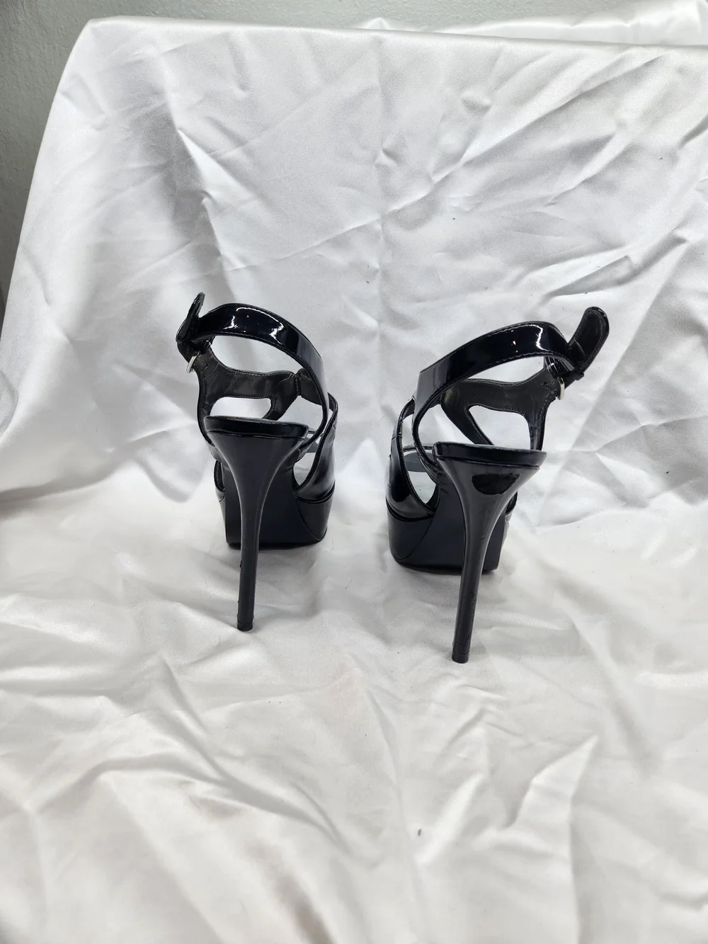 Carlos by Carlos Santana Black Patent Platform Peep-Toe Sandals